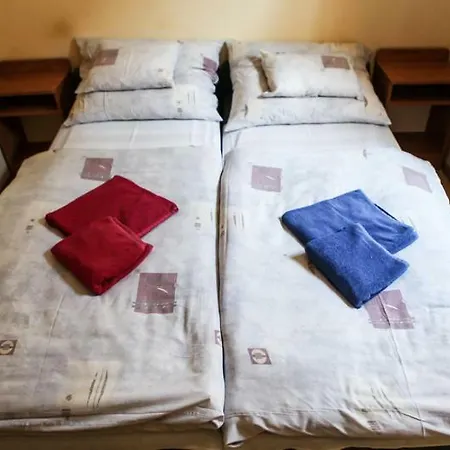 Bor Bazilika Panzio Bed & Breakfast